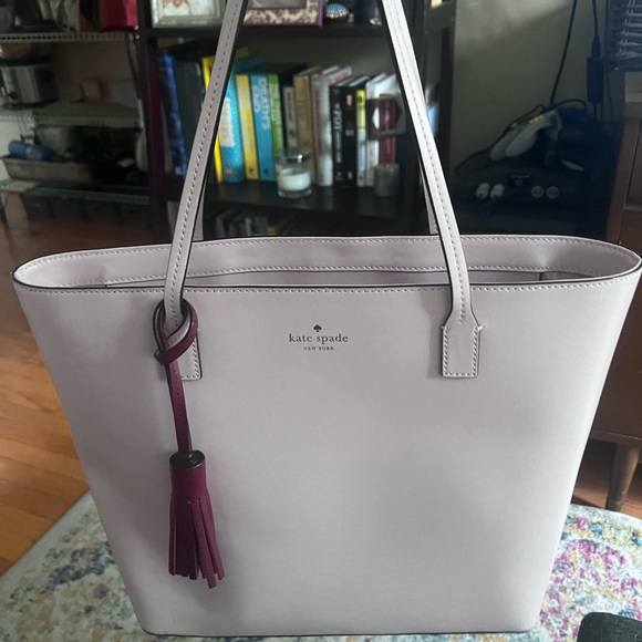 kate spade Handbags - Kate spade bucket bag